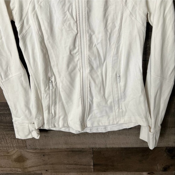 SOLD Lululemon Define Jacket 12 - Picture 3 of 7